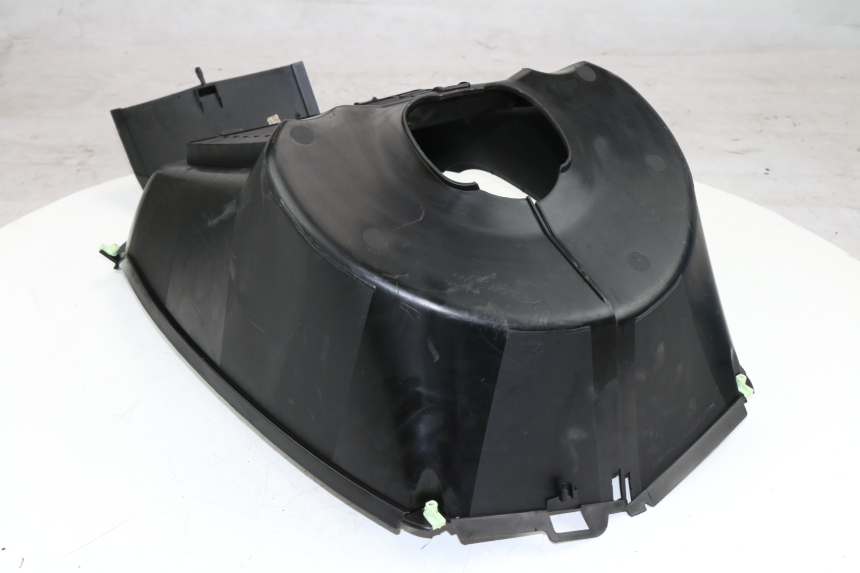photo de PRZEŚWIT PRZEDNIEGO KOŁA PEUGEOT SATELIS COMPRESSOR K15 125 (2006 - 2009) - Szczegóły charakterystyczne
