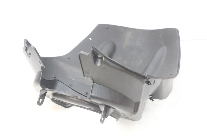 photo de PRZELOT PRZEDNIEGO KOŁA KYMCO AGILITY CITY 2T 50 (2008 - 2016) - Inny kąt widzenia