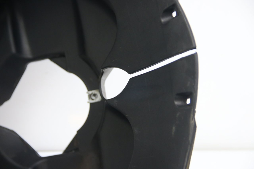 photo de PRZELOT PRZEDNIEGO KOŁA APRILIA ATLANTIC 500 (2002 - 2003) - Struktura - zbliżenie