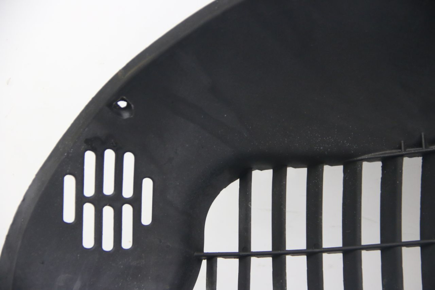 photo de PRZELOT PRZEDNIEGO KOŁA APRILIA ATLANTIC 500 (2002 - 2003) - Widok profilu