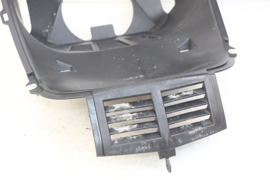 photo de PRZEPUST PRZEDNIEGO KOŁA PEUGEOT CITYSTAR 2T 50 (2018 - 2021) - Szczegół części