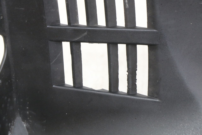 photo de PRZEPUST PRZEDNIEGO KOŁA PEUGEOT CITYSTAR 2T 50 (2018 - 2021) - Zoom stanu zużycia