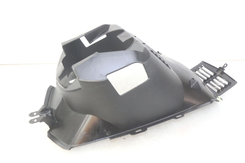 photo de PRZEPUST PRZEDNIEGO KOŁA PEUGEOT CITYSTAR 2T 50 (2018 - 2021) - Zbliżenie techniczne