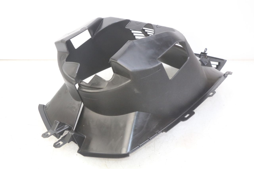 photo de PRZEŚWIT PRZEDNIEGO KOŁA PEUGEOT CITYSTAR AIR 125 (2014 - 2017) - Inny kąt widzenia