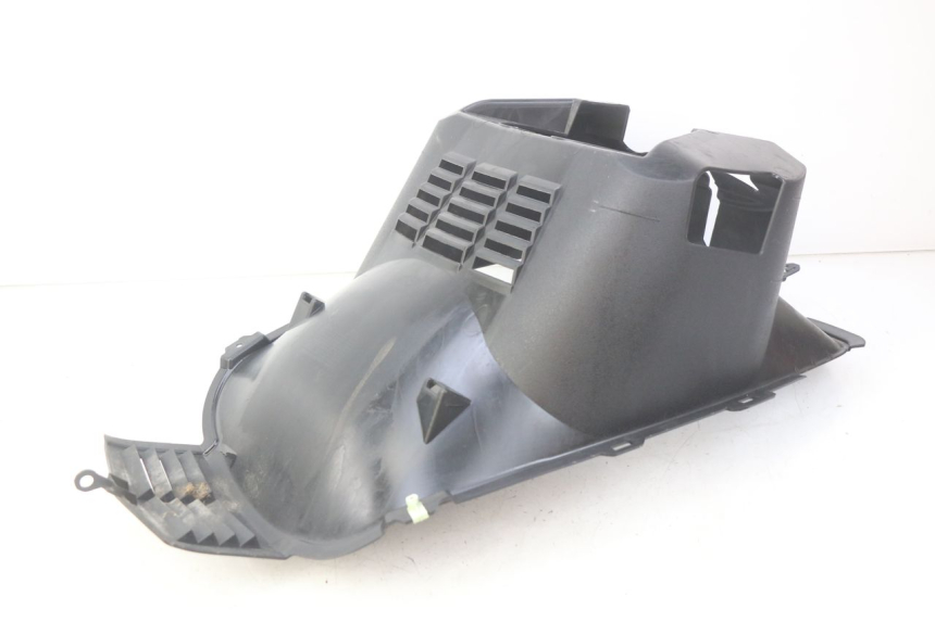 photo de PRZEŚWIT PRZEDNIEGO KOŁA PEUGEOT CITYSTAR 125 (2011 - 2017) - Inny kąt widzenia