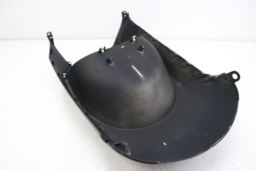 photo de PRZEŚWIT PRZEDNIEGO KOŁA PEUGEOT KISBEE 2T 50 (2018 - 2022) - Szczegóły charakterystyczne