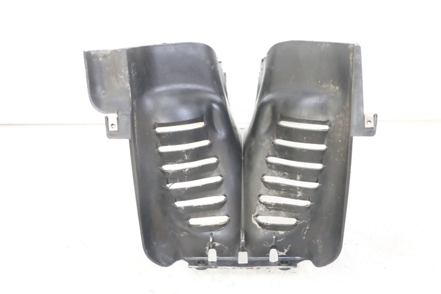 photo de PRZEŚWIT PRZEDNIEGO KOŁA PIAGGIO MP3 LT 300 (2010 - 2016) - Zbliżenie techniczne