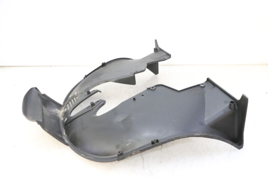 photo de PRZEŚWIT PRZEDNIEGO KOŁA PIAGGIO MP3 500 (2011 - 2015) - Szczegół części