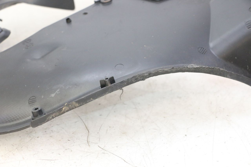 photo de PRZEŚWIT PRZEDNIEGO KOŁA PIAGGIO MP3 500 (2011 - 2015) - Zoom stanu zużycia