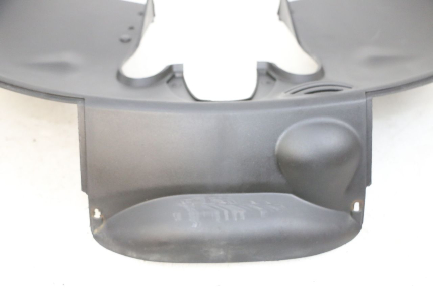 photo de PRZEŚWIT PRZEDNIEGO KOŁA PIAGGIO MP3 RL 250 (2006 - 2010) - Punkty mocowania