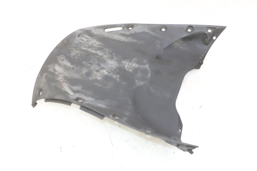 photo de PRZEŚWIT PRZEDNIEGO KOŁA KYMCO LIKE 4T 50 (2019 - 2025) - Inny kąt widzenia