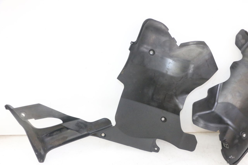 photo de PRZELOT PRZEDNIEGO KOŁA HONDA NTV DEAUVILLE ABS 700 (2007 - 2016) - Zbliżenie techniczne