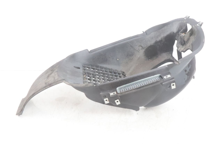 photo de PRZEJŚCIE PRZEDNIEGO KOŁA GILERA RUNNER SP 50 (2002 - 2004) - Zbliżenie techniczne