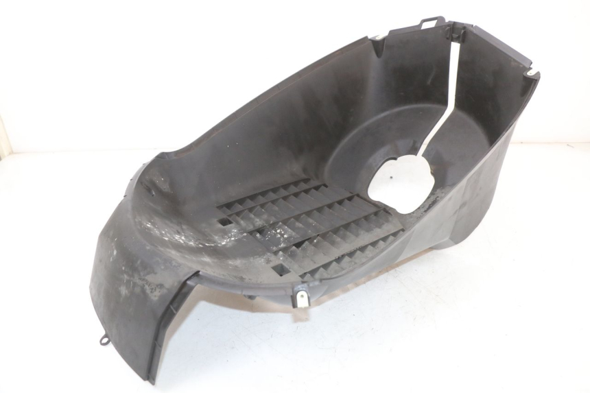 photo de PRZEŚWIT PRZEDNIEGO KOŁA PEUGEOT SATELIS 125 (2010 - 2012) - Punkty mocowania