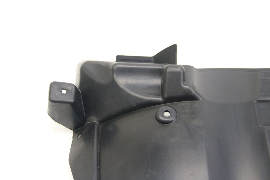 photo de PRZELOT PRZEDNIEGO KOŁA SUZUKI SIXTEEN 125 (2008 - 2010) - Inny kąt widzenia