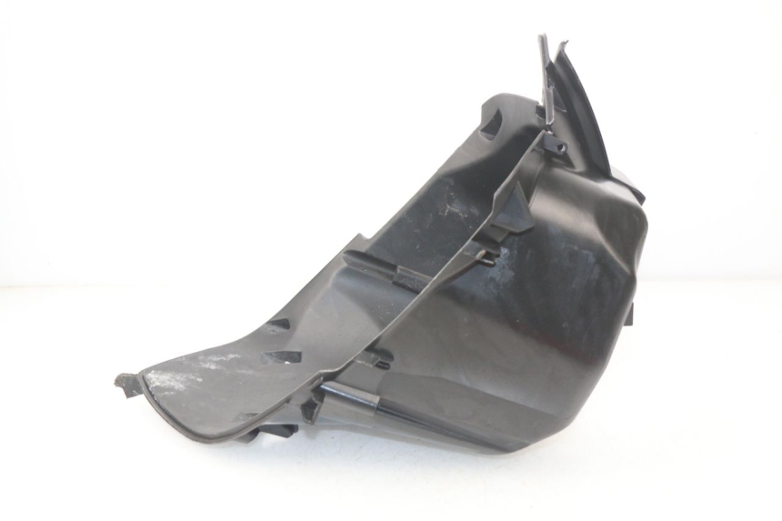 photo de PRZEŚWIT PRZEDNIEGO KOŁA PEUGEOT SPEEDFIGHT 3 AIR 50 (2009 - 2015) - Inny kąt widzenia