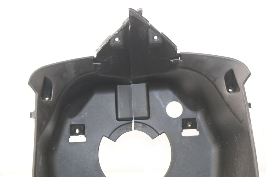 photo de PRZEŚWIT PRZEDNIEGO KOŁA PEUGEOT SPEEDFIGHT 3 AIR 50 (2009 - 2015) - Punkty mocowania