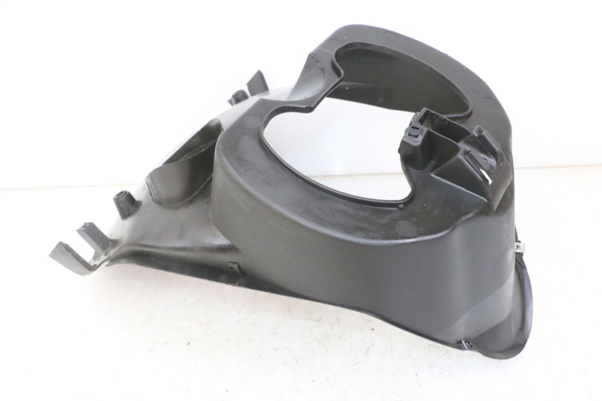 photo de PRZEŚWIT PRZEDNIEGO KOŁA APRILIA SR 2T 50 (2018 - 2022) - Inny kąt widzenia