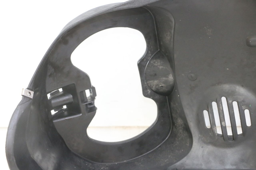 photo de PRZEŚWIT PRZEDNIEGO KOŁA APRILIA SR 2T 50 (2018 - 2022) - Punkty mocowania