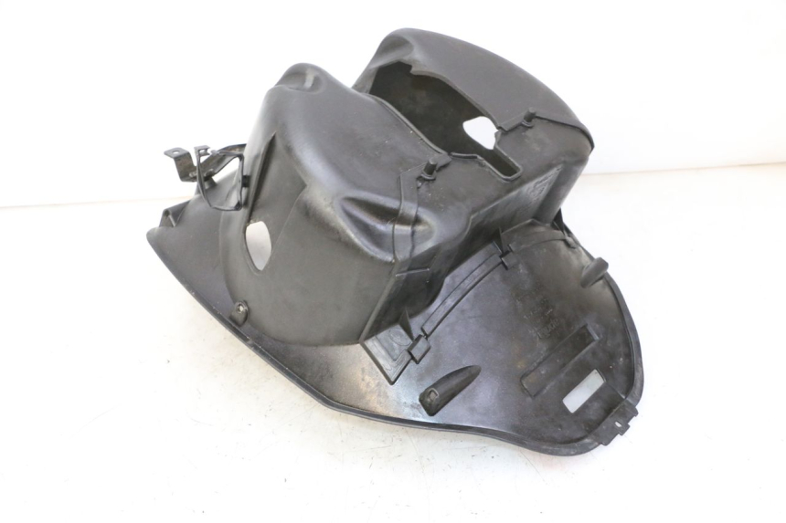 photo de PRZEŚWIT PRZEDNIEGO KOŁA APRILIA SR R 2T LC 50 (2018 - 2021) - Zbliżenie techniczne