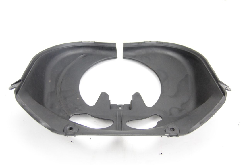 photo de PRZEŚWIT PRZEDNIEGO KOŁA PEUGEOT STREETZONE 2T 50 (2014 - 2019) - Inny kąt widzenia