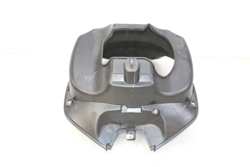 photo de PRZEŚWIT PRZEDNIEGO KOŁA APRILIA SXR 50 (2021 - 2023) - Inny kąt widzenia