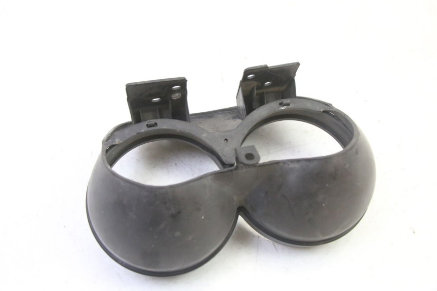 photo de UCHWYT REFLEKTORA YAMAHA BW'S 100 (1999 - 2002) - Zbliżenie techniczne