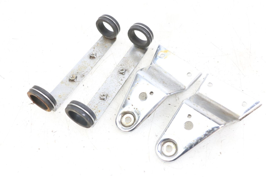 photo de UCHWYT REFLEKTORA HYOSUNG GF 125 (2001 - 2005) - Widok główny