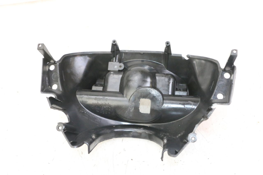 photo de UCHWYT REFLEKTORA APRILIA SCARABEO GT TOURING 125 (1999 - 2005) - Szczegół części