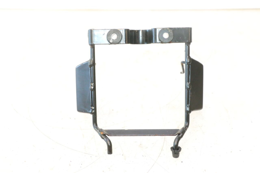 photo de UCHWYT REFLEKTORA DAELIM VJ ROADWIN 125 (2004 - 2007) - Szczegół części