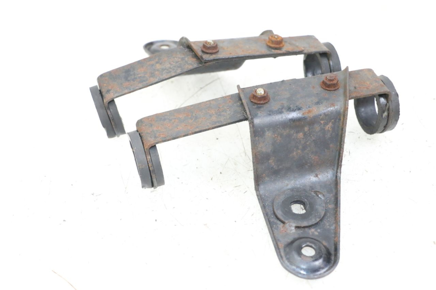 photo de UCHWYT REFLEKTORA SYM XS 125 (2007 - 2016) - Zoom stanu zużycia