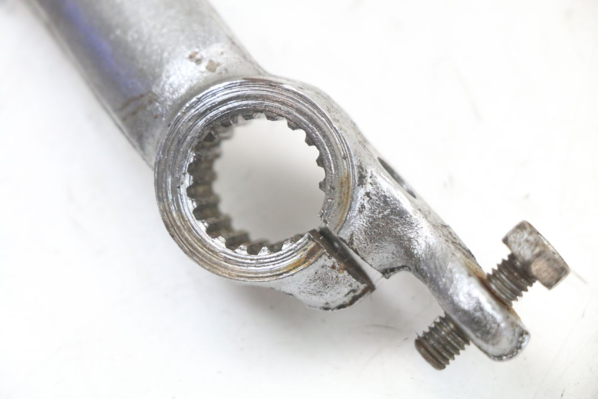 photo de Pedał hamulca SUZUKI GSX E 250 (1982 - 1983) - Szczegół części