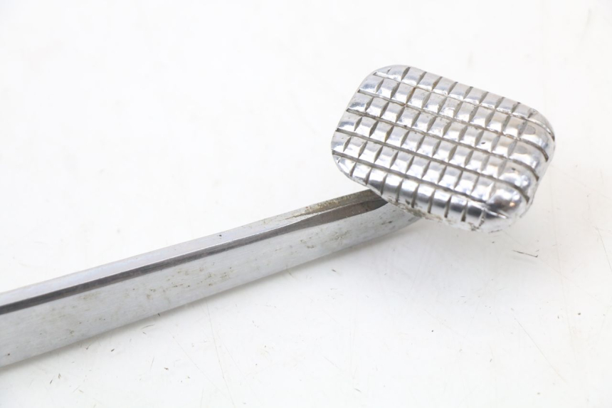 photo de Pedał hamulca SUZUKI GZ MARAUDER 125 (1998 - 2004) - Zoom stanu zużycia