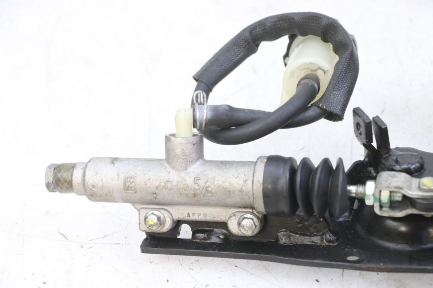 photo de Pedał hamulca PIAGGIO MP3 LT 300 (2010 - 2016) - Szczegół części