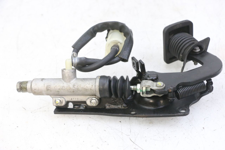 photo de Pedał hamulca PIAGGIO MP3 LT 300 (2010 - 2016) - Zoom stanu zużycia