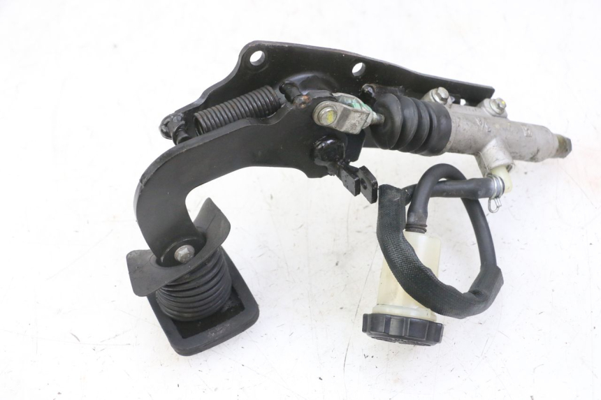 photo de Pedał hamulca PIAGGIO MP3 LT 300 (2010 - 2016) - Inny kąt widzenia