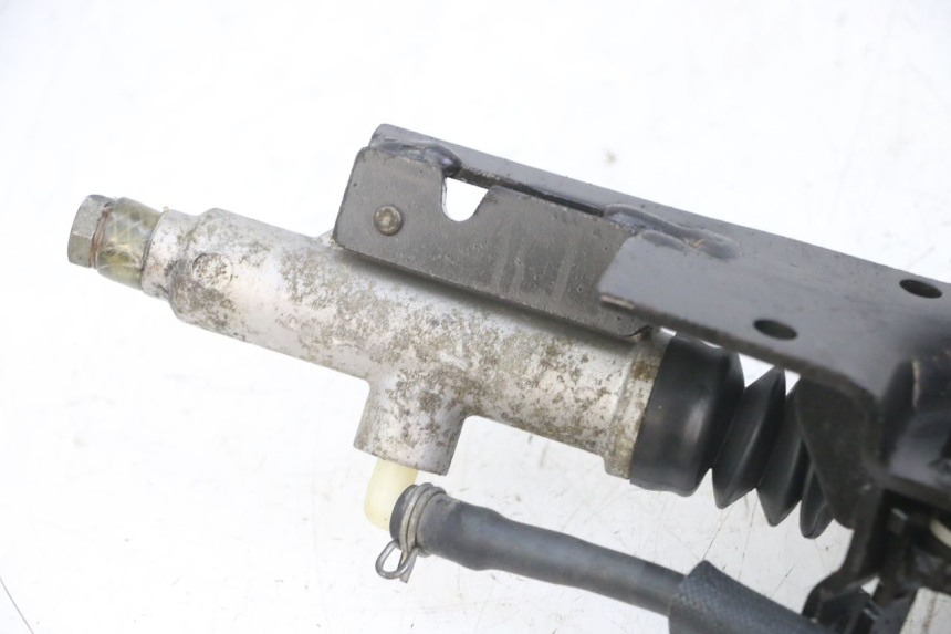 photo de Pedał hamulca PIAGGIO MP3 LT 300 (2010 - 2016) - Punkty mocowania