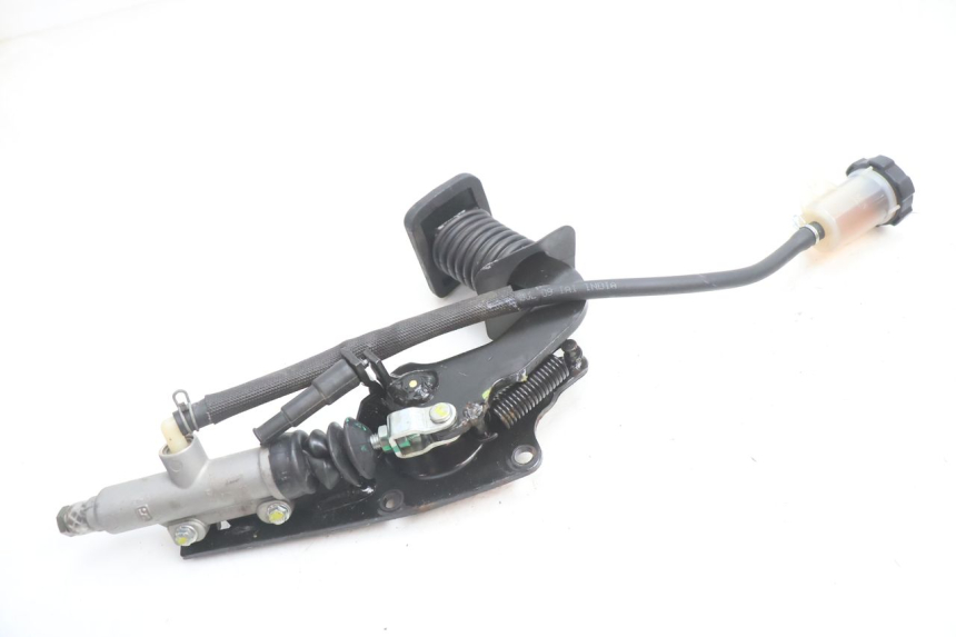 photo de Pedał hamulca PIAGGIO MP3 LT 400 (2007 - 2012) - Zoom stanu zużycia