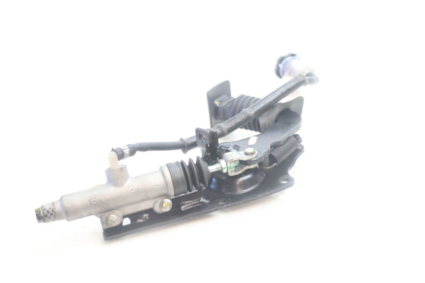 photo de Pedał hamulca PIAGGIO MP3 500 (2016 - 2018) - Oznaczenia i referencje