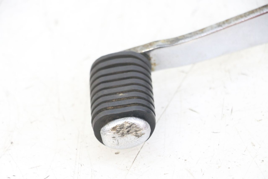 photo de Pedał hamulca YAMAHA FZS FAZER 600 (2001 - 2003) - Zbliżenie techniczne