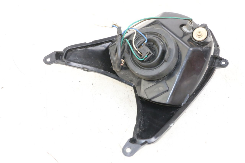 photo de REFLEKTOR PRZEDNI KYMCO AGILITY 4T 50 (2005 - 2018) - Zbliżenie techniczne