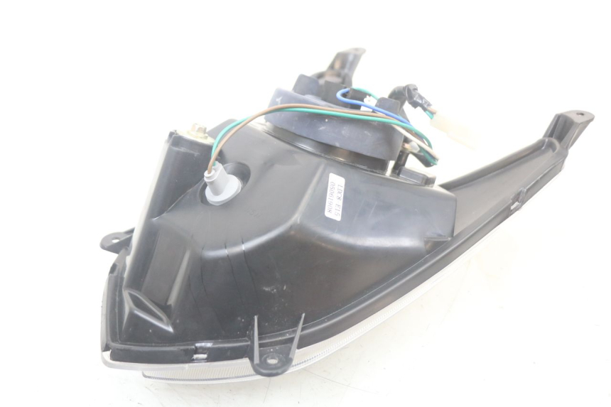 photo de REFLEKTOR PRZEDNI KYMCO AGILITY 4T 50 (2018 - 2022) - Stan powierzchni