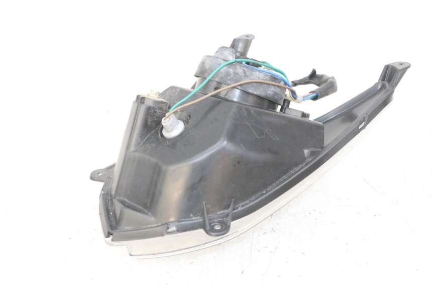 photo de REFLEKTOR PRZEDNI KYMCO AGILITY 4T 50 (2005 - 2018) - Inny kąt widzenia