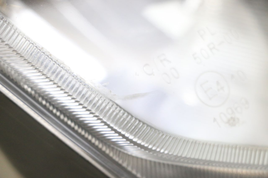 photo de REFLEKTOR PRZEDNI KYMCO AGILITY 4T 50 (2005 - 2018) - Stan powierzchni