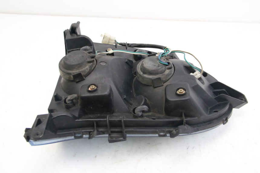 photo de REFLEKTOR PRZEDNI ECCITY ARTELEC 670 1 (2013 - 2017) - Punkty mocowania