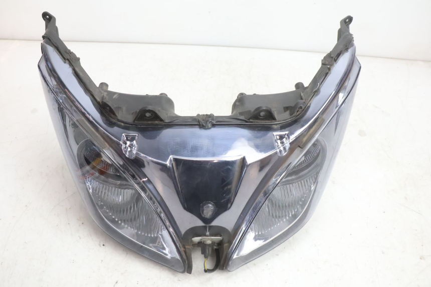 photo de PRZEDNIA LAMPA APRILIA ATLANTIC S 125 (2010 - 2013) - Szczegół części
