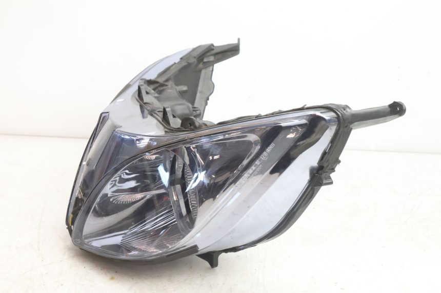 photo de PRZEDNIA LAMPA APRILIA ATLANTIC S 125 (2010 - 2013) - Inny kąt widzenia