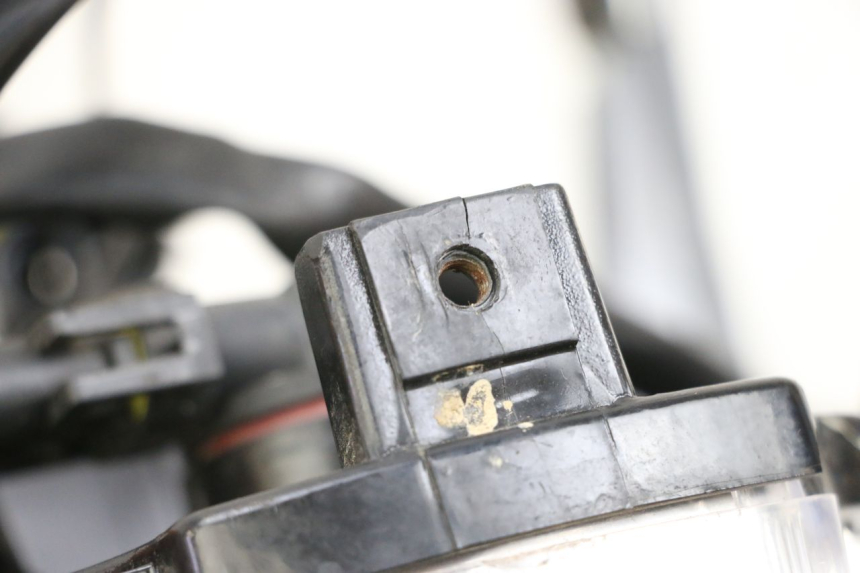 photo de REFLEKTOR PRZEDNI MAG POWER BOMBERS 4T 50 (2016 - 2026) - Widok z bliska