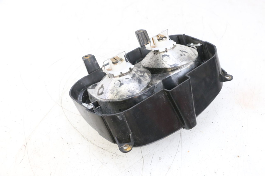 photo de REFLEKTOR PRZEDNI MBK BOOSTER SPIRIT NAKED 50 (2004 - 2017) - Inny kąt widzenia