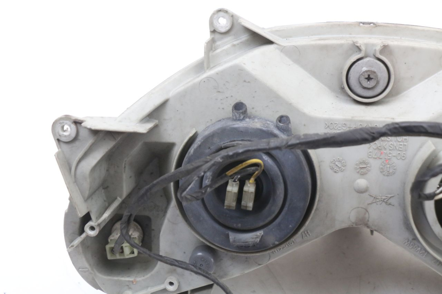 photo de REFLEKTOR PRZEDNI SUZUKI BURGMAN 125 (2007 - 2014) - Widok ogólny